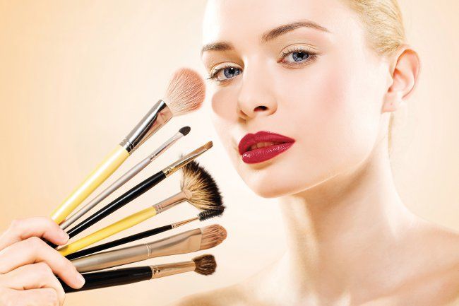 Como escolher os produtos de maquiagem