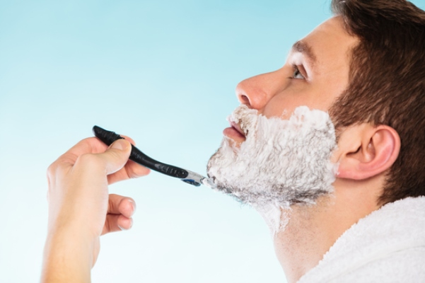 irritação pós barba